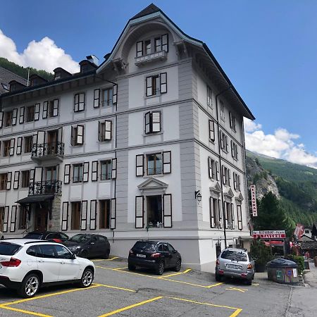 Heida, Studio Ensoleille Au Village Avec Magnifique Vue Sur La Dent-Blanche Evolène Exterior foto